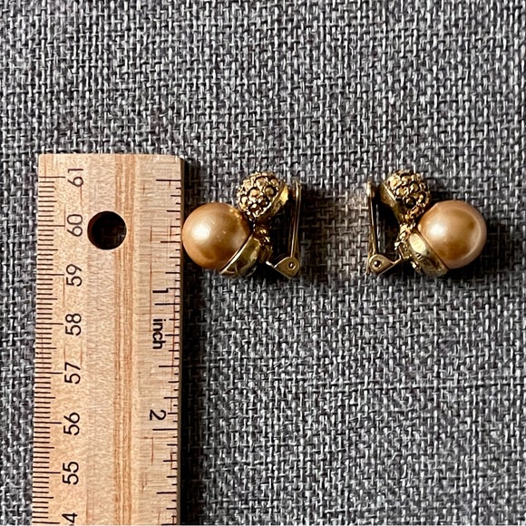 KENNETH JAY LANE | Vintage | Champagne Gold Glass Pearls Pave Crystals Clip On - Picture 2 of 13